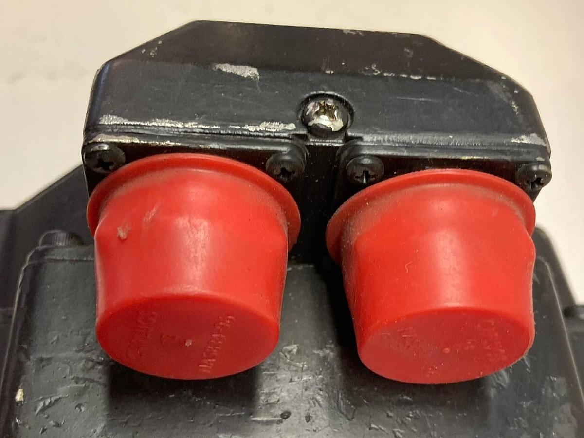 Used Allen-Bradley,MPL-B560F-MJ22AA,Servo Motor