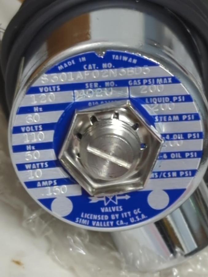 GC VALVES,S301AF02N3B05,SOLENOID VALVE 2-WAY 1/4 NPT NOS