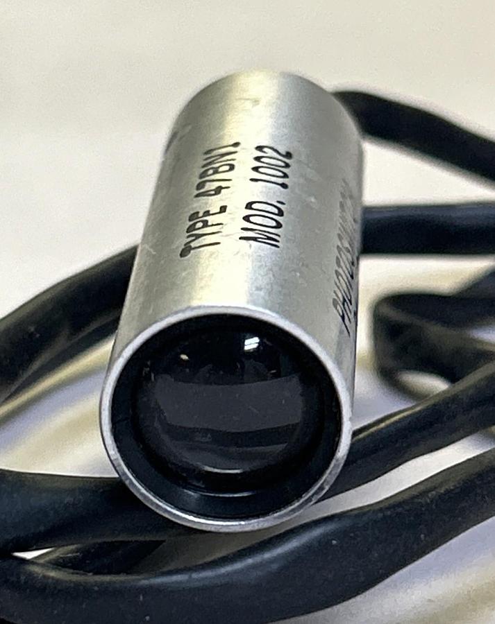 Used ELECTRONICS CORP OF AMERICA,47BN1-1002,PHOTOSWITCH SENSOR