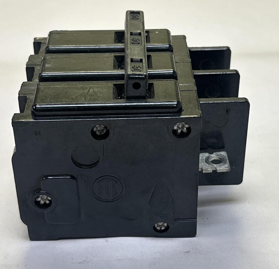 Used ITE,BQ3-B050,CIRCUIT BREAKER 50A 240V 3P