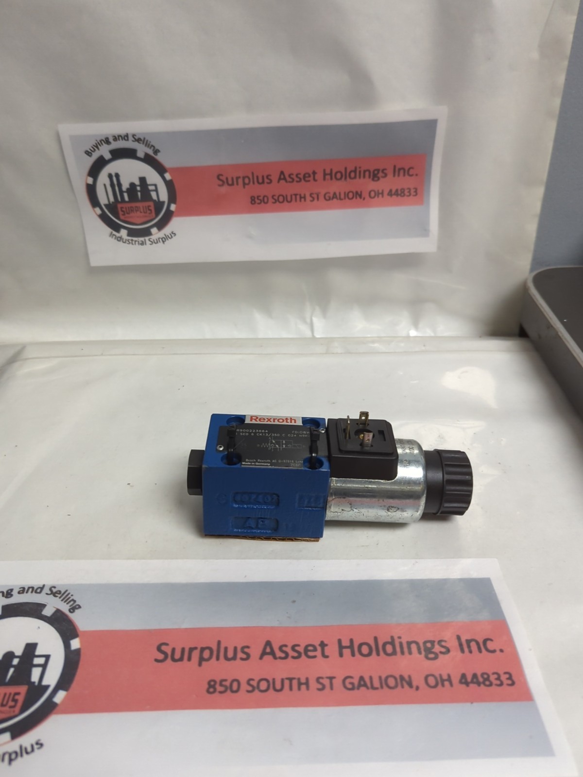 REXROTH,R900223864,DIRECTIONAL CONTROL VALVE M-3 SED6 CK13/350 C G24 N9K4/P NOS