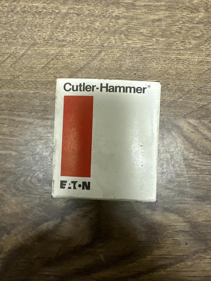 Used Cutler-Hammer,C300KA2,Auxillary Contact Kit