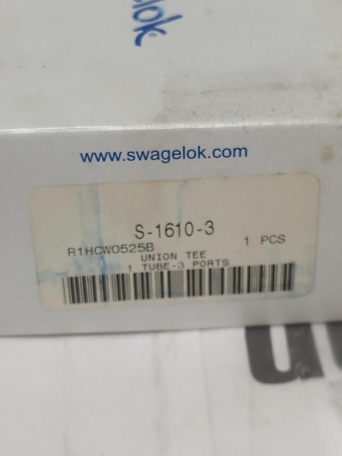 SWAGELOK,S-1610-3,TUBE UNION TEE 1 IN 3 PORTS NEW