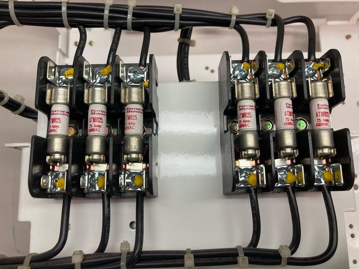 Used GE,E33752,Evolution PFC CAP MCC Bucket 60Hz 480V 15kVAR