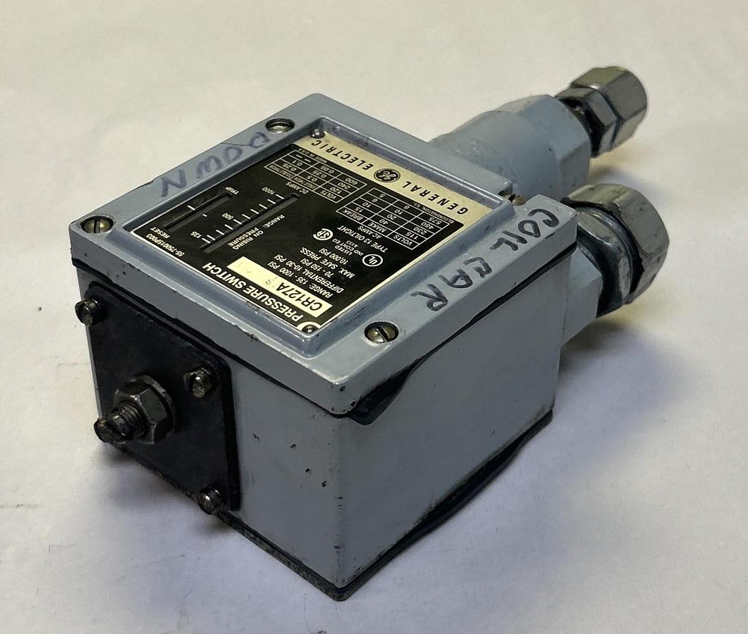 Used GENERAL ELECTRIC,CR127A5,PRESSURE SWITCH