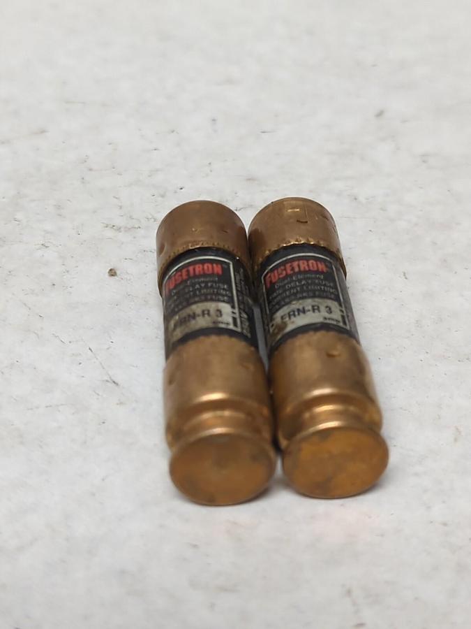 Used COOPER BUSSMANN,FRN-R-3,FUSETRON 3 AMP FUSE LOT OF 2 PRE-OWNED