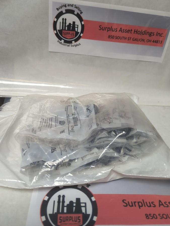 SPRECHER + SCHUH,D7P-LF9,ILLUMINATED FLUSH PUSH BUTTON SERIES A LOT OF 10 NEW