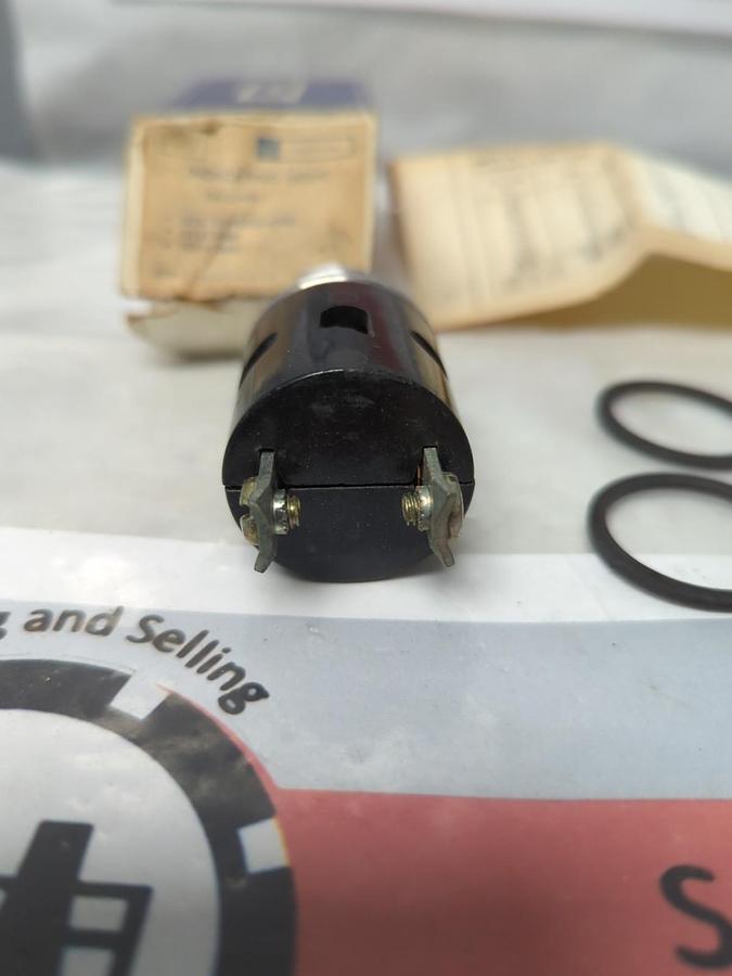 GENERAL ELECTRIC,CR103HD1,INDICATING LIGHT SOCKET NOS