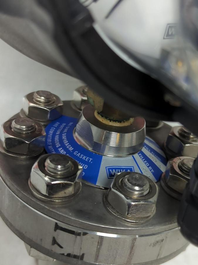 Used WIKA,0-15,PRESSURE GAUGE WITH INDUCTIVE CONTACT-DIAPHRAGM ASSEMBLY PRE-OWNED