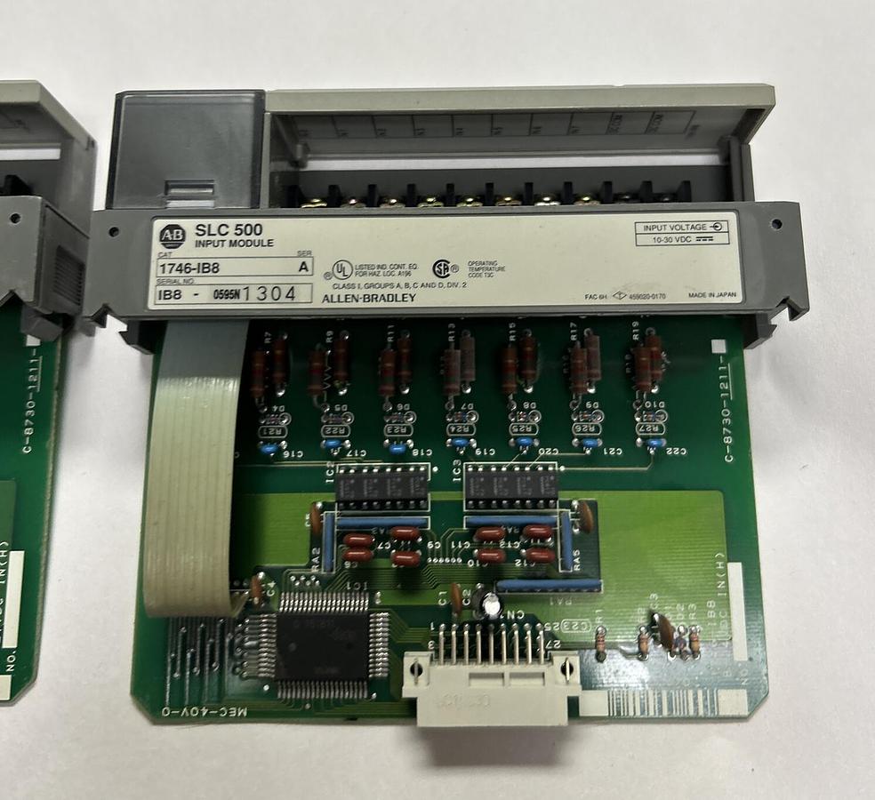 Used ALLEN BRADLEY,1746-IB8,SER A INPUT MODULE LOT OF 2