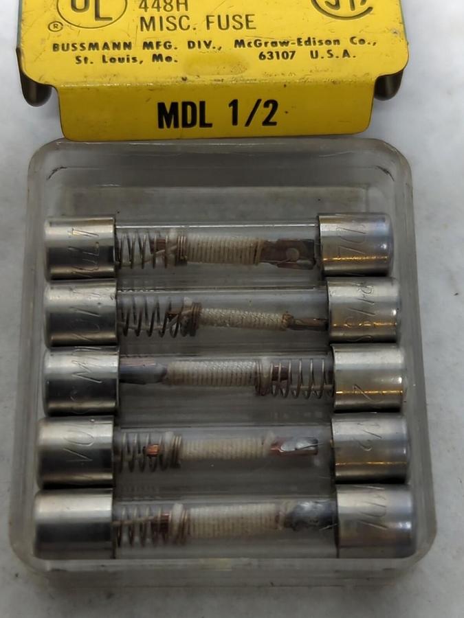 COOPER BUSSMANN,MDL 1/2,GLASS FUSES PACK OF 5 NOS