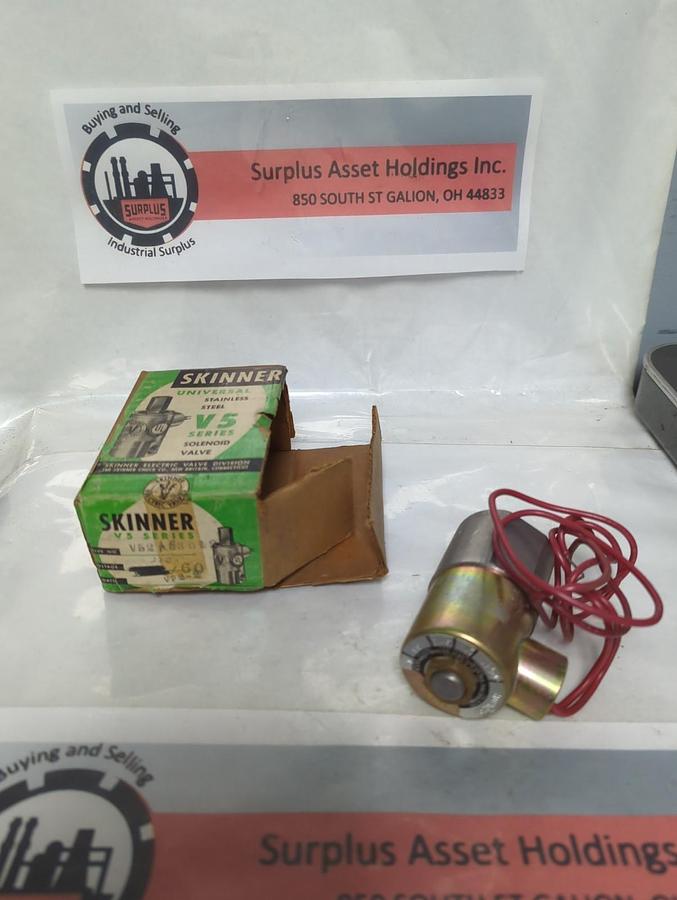 SKINNER,V52LB3012,SOLENOID VALVE 115V 60-CYL NOS
