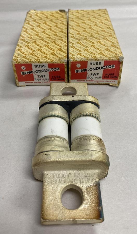 Used Bussmann,FWP-400A,Semiconductor Fuse 400 Amp 700V Lot Of 2 NOS