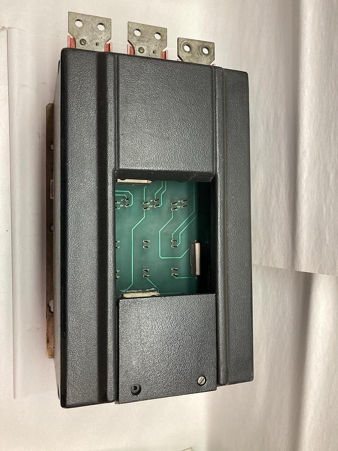 Used Allen-Bradley 150-A240NBD Motor Controller Ser B 10A 250Vac - Parts Only