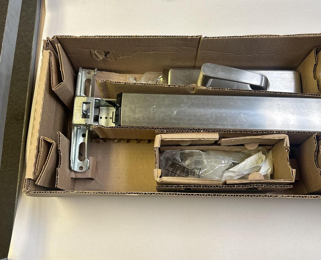 CORBIN RUSSWIN,ED5600AL 630,LHR EXIT DEVICE NOS