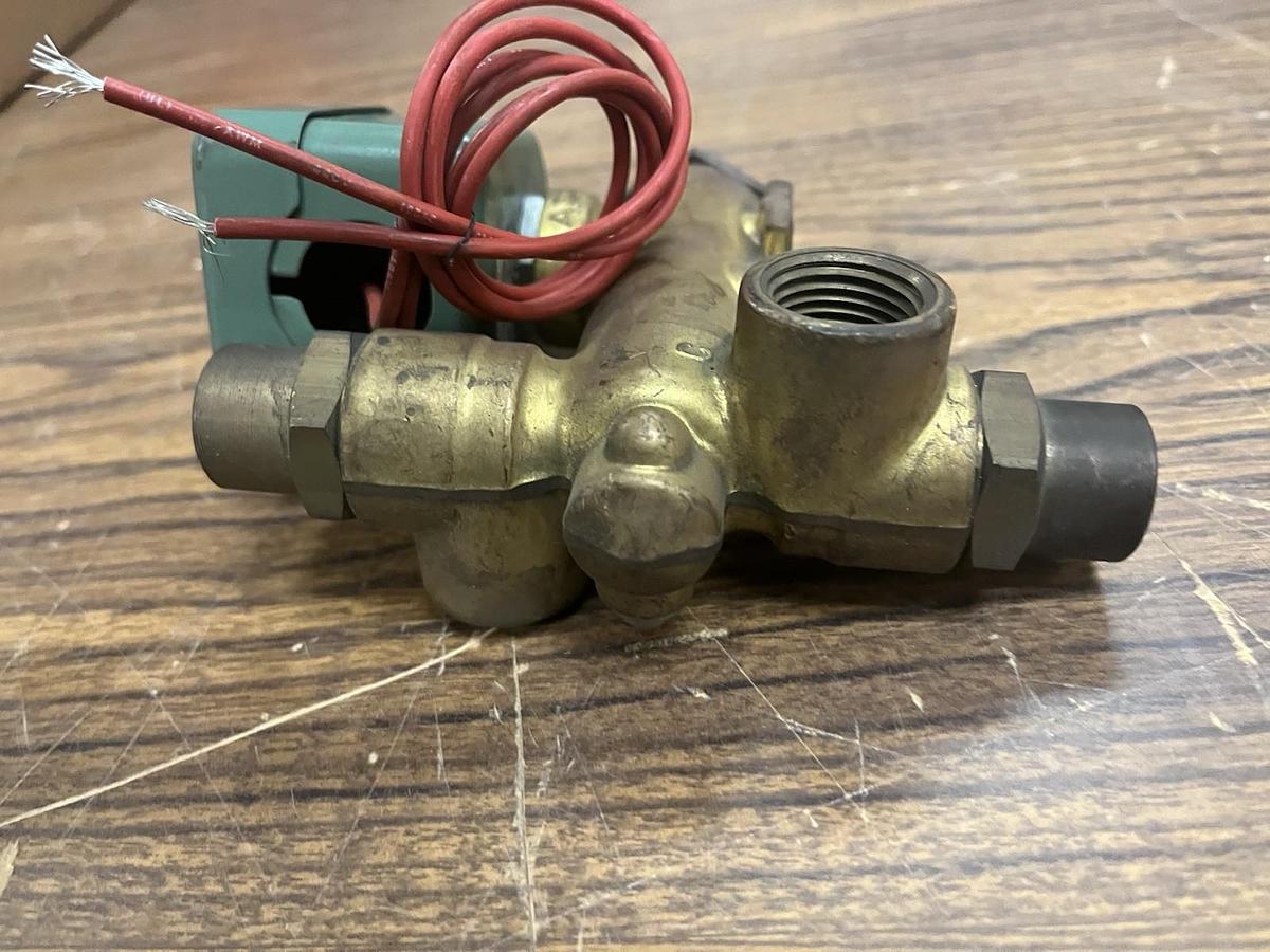 ASCO,8300D68F,SOLENOID VALVE 120V 1/2"