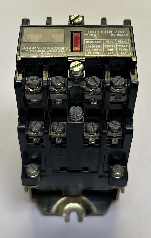 Used ALLEN BRADLEY,700-N800A1,CONTROL RELAY