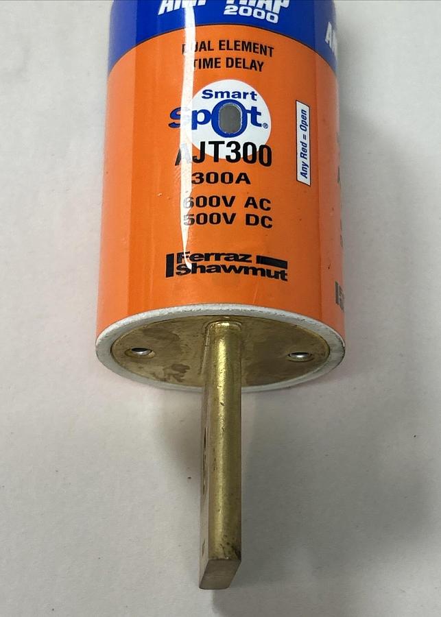 Used FERRAZ SHAWMUT,AJT300,DUAL ELEMENT TIME DELAY FUSE 300A 600V 500VDC