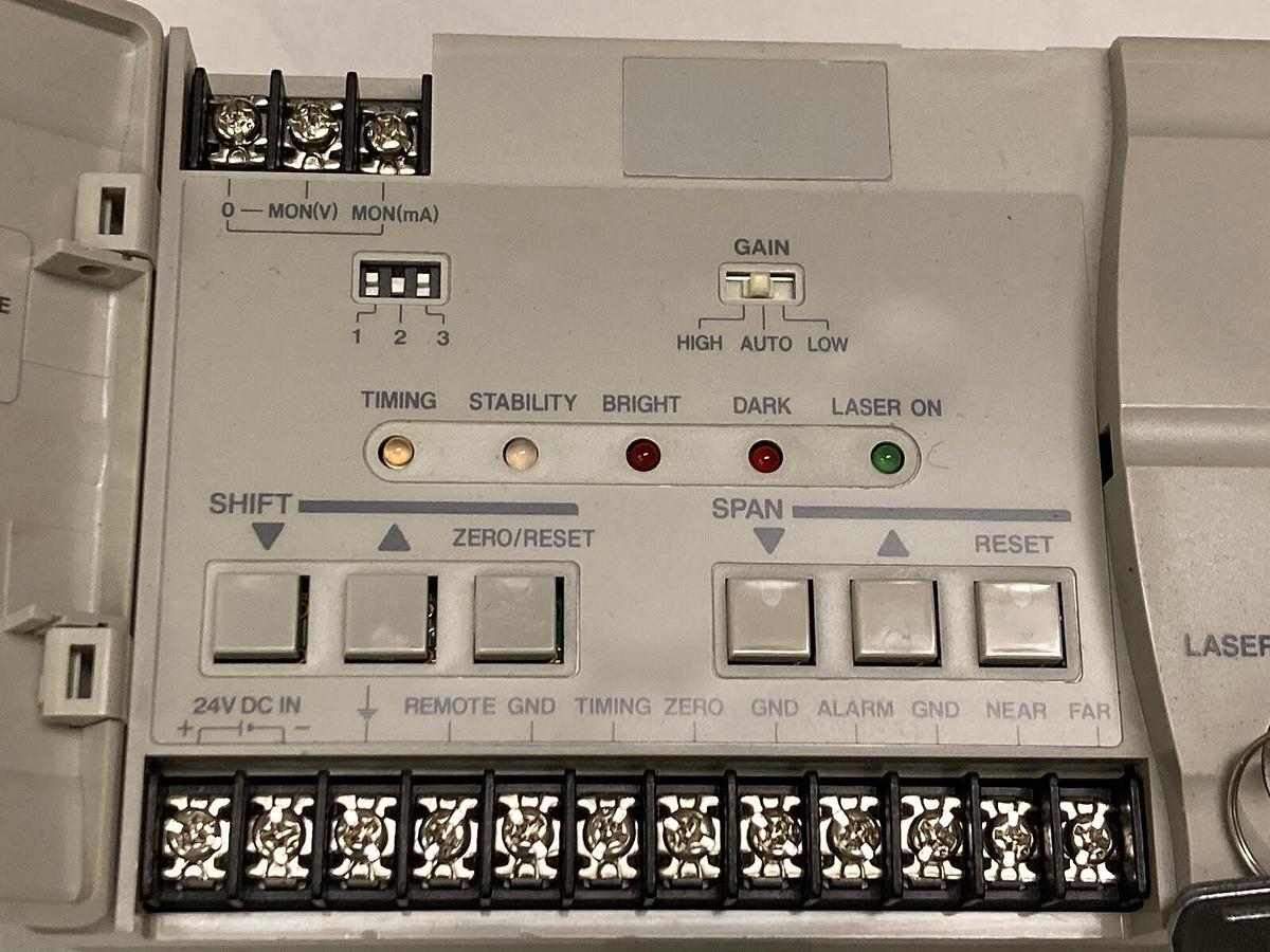 Used Keyence,LK-2101,Laser Controller