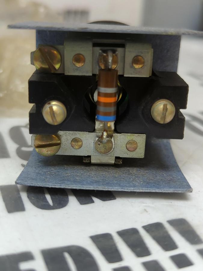 ALLEN BRADLEY,800T-R10G,GREEN LENS PILOT LIGHT SERIES-A NOS