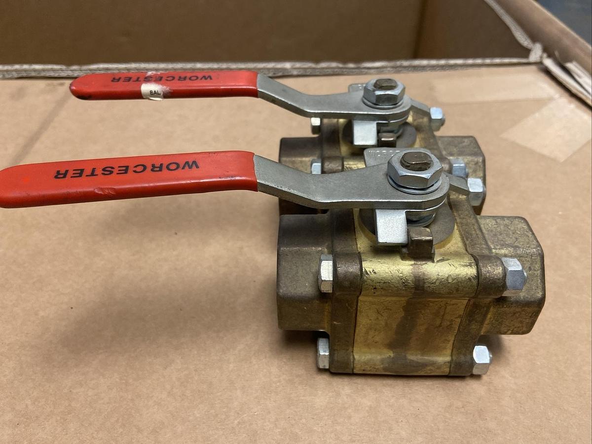Worcester,411TTE,1-1/4 INCH Brass Ball Valve 411TTE 1000 CWP Lot of 2