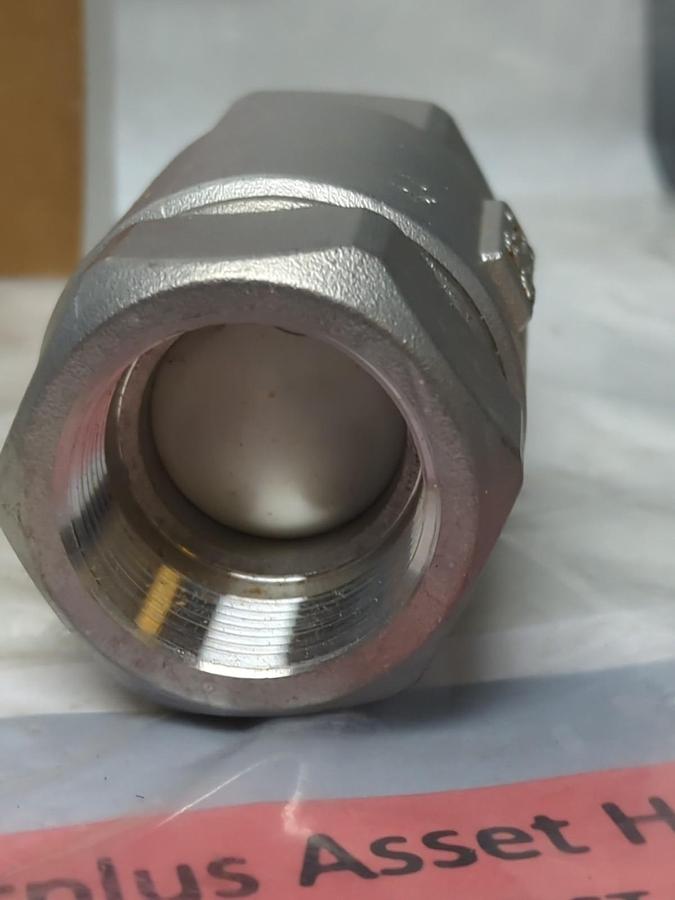 APOLLO,62-106-01,SS BALL CHECK VALVE 1-1/4 INCH F X 1-1/4 INCH F NOS