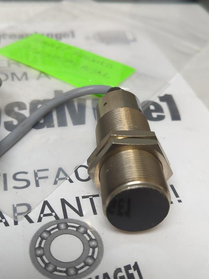 HONEYWELL,972CP15TM-A13N-L,MICROSWITCH SENSOR 10-48 VDC MISSING BOX NOS