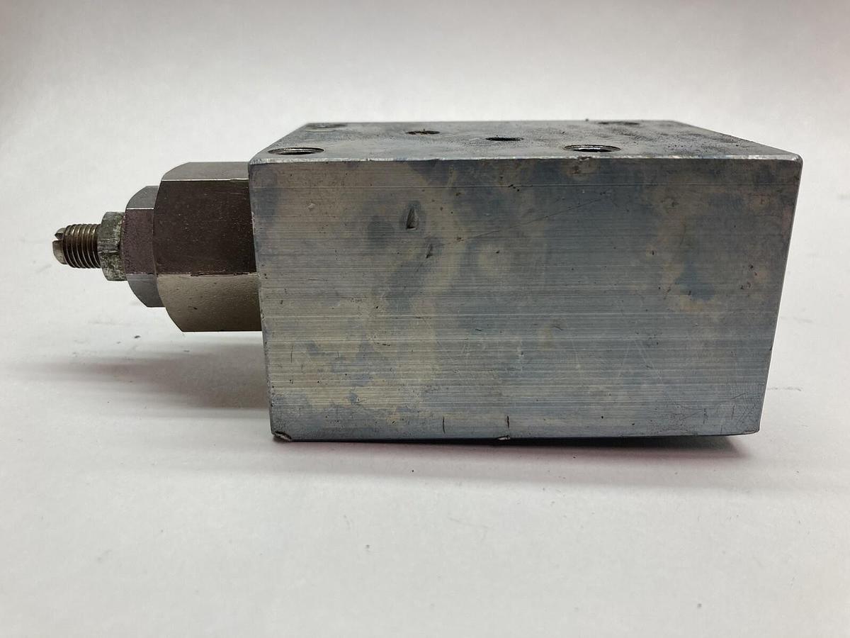 Used Racine,989638,Valve Block