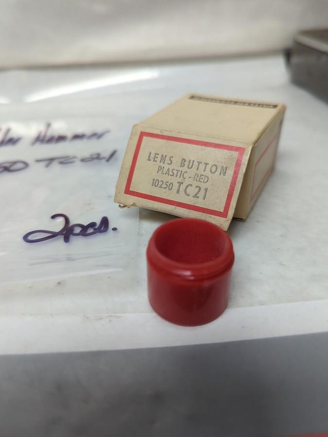 CUTLER-HAMMER,10250 TC21,LENS BUTTON PLASTIC RED LOT OF 2 NOS