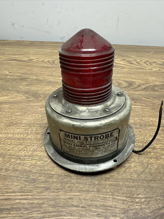 Used Mini Strobe,Model 700,36VDC Red