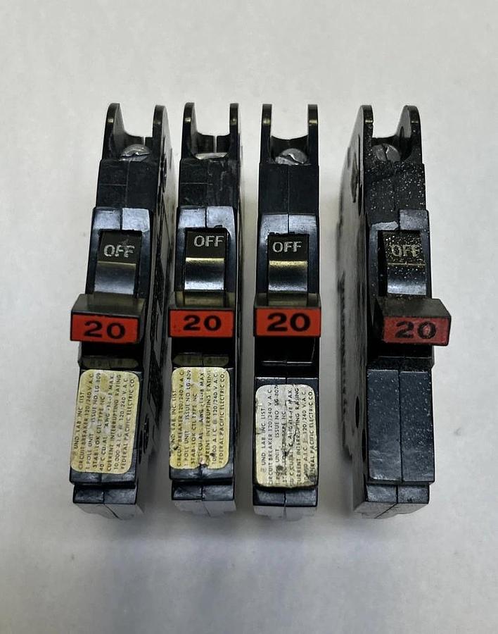 Used FEDERAL PACIFIC,NC120,CIRCUIT BREAKER 20A 120/240V 1P LOT OF 4