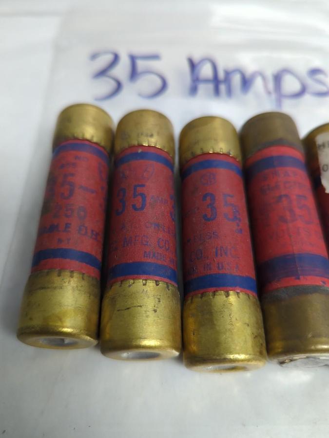 Used ROYAL/EAGLE/GEM,OT35,ONE-TIME 35 AMP FUSE LOT OF 7 PRE-OWNED
