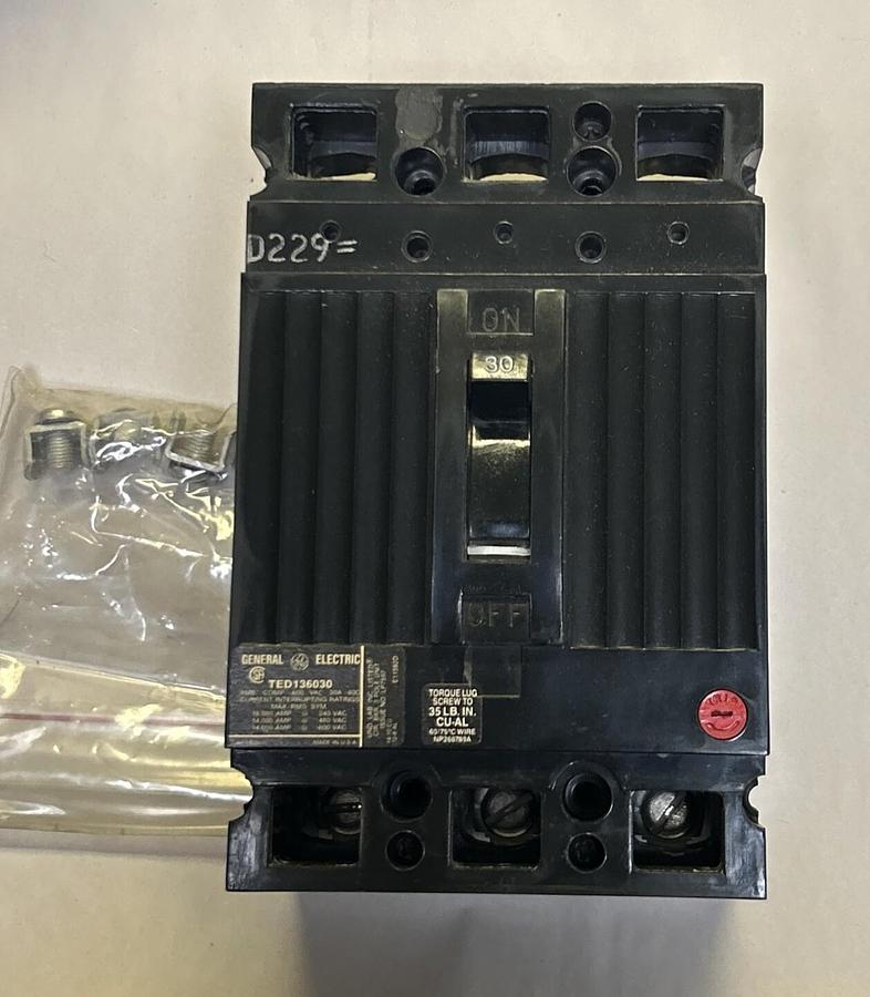 GENERAL ELECTRIC,TED136030WL,CIRCUIT BREAKER 30A 600V 3P NOS
