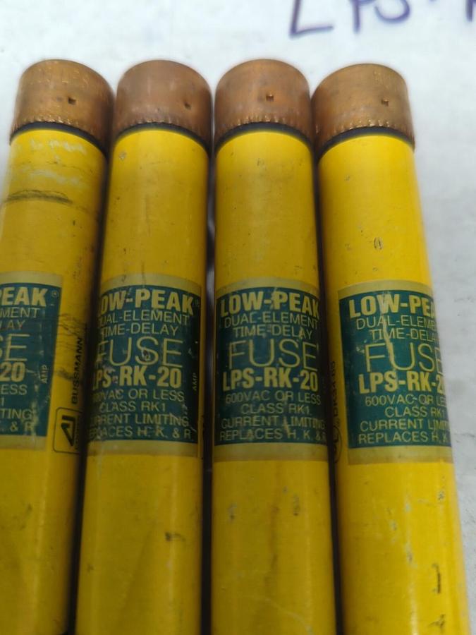 Used COOPER BUSSMANN,LPS-RK-20,LOW-PEAK 20 AMP FUSE LOT OF 4 PRE-OWNED