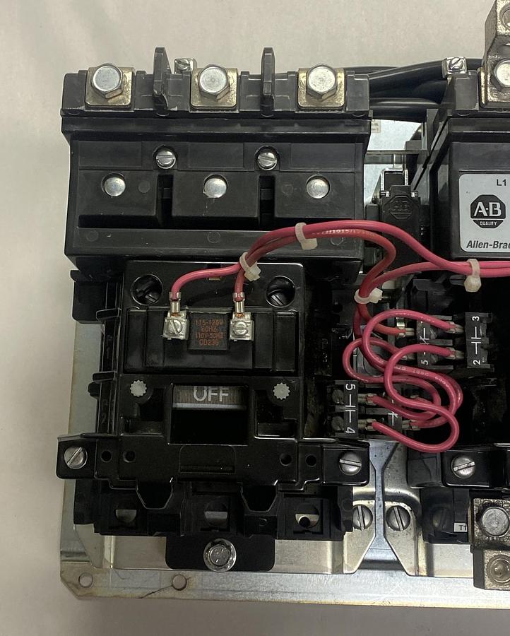 ALLEN BRADLEY,505-DOD-23,SER B REVERSING STARTER SIZE 3 90A 600V NEW NO BOX