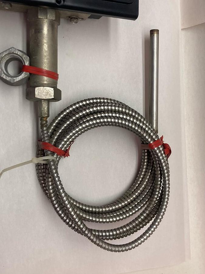 Used United Electric,Type 800 Model 6BS, Range 0-250 Degrees 15A 480Vac