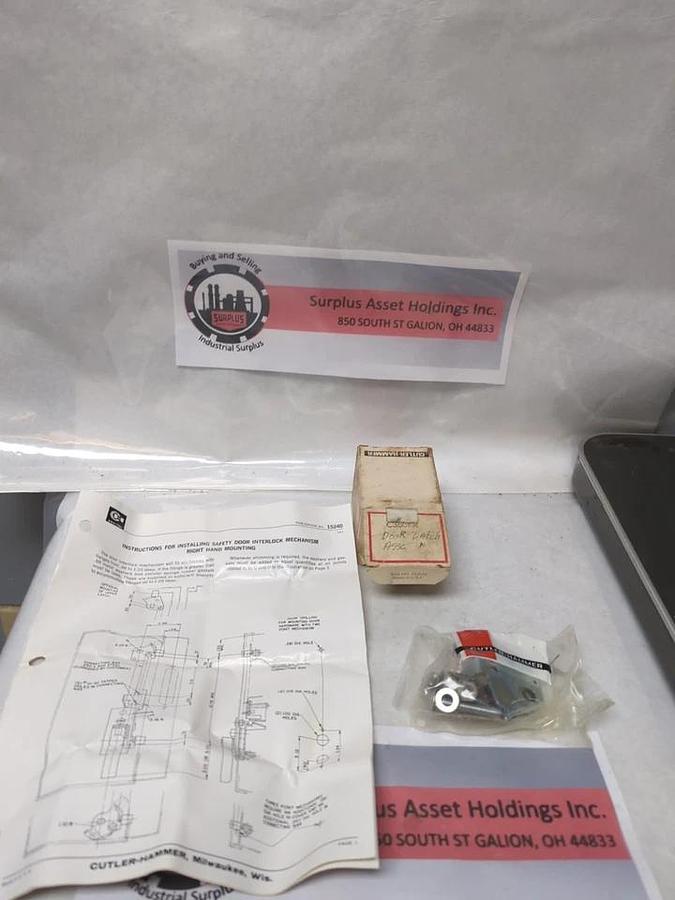CUTLER-HAMMER,C360KR,DOOR LATCH ASSEMBLY NOS