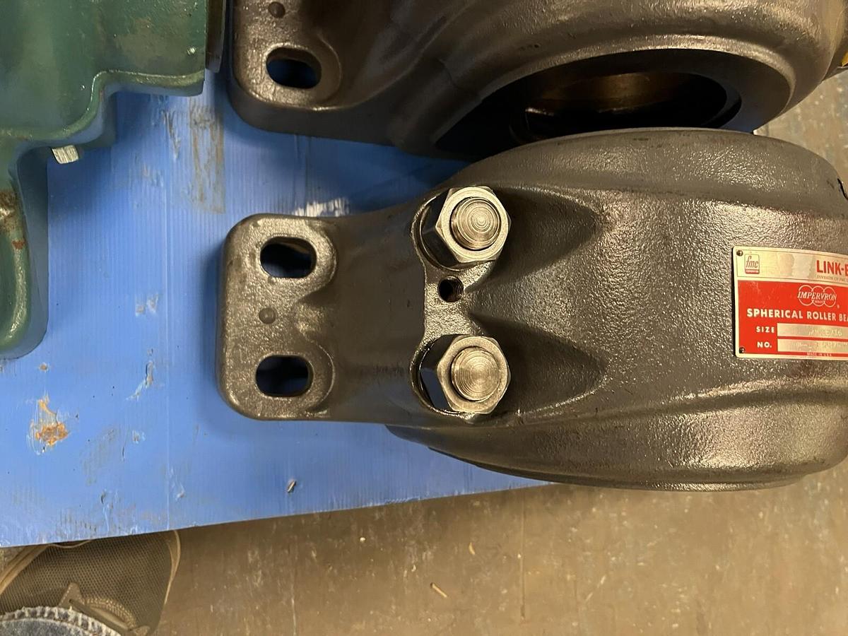 FMC Link-Belt,PLB6879FH,Pillow Block Roller Bearing 4-15/16" Bore 4 Bolt