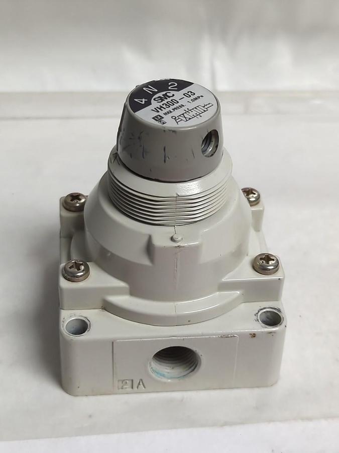 Used SMC,VH300-03,MANUAL AIR CONTROL VALVE MISSING HANDLE PRE-OWNED
