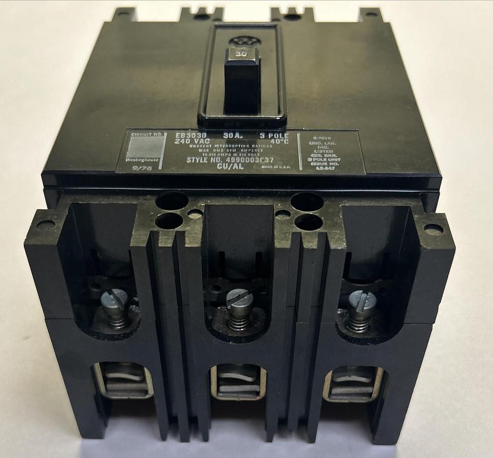 Used WESTINGHOUSE,EB3030,CIRCUIT BREAKER 30A 240V 3P