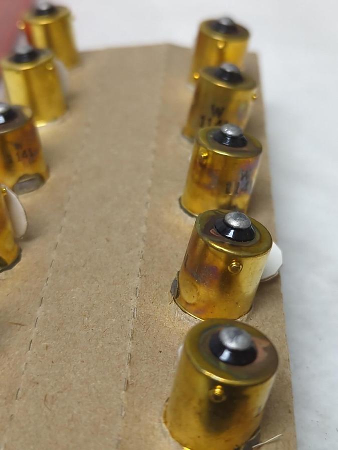 CHICAGO MINIATURE LAMPS,1141,MINIATURE BULB CLEAR 10 PACK NOS