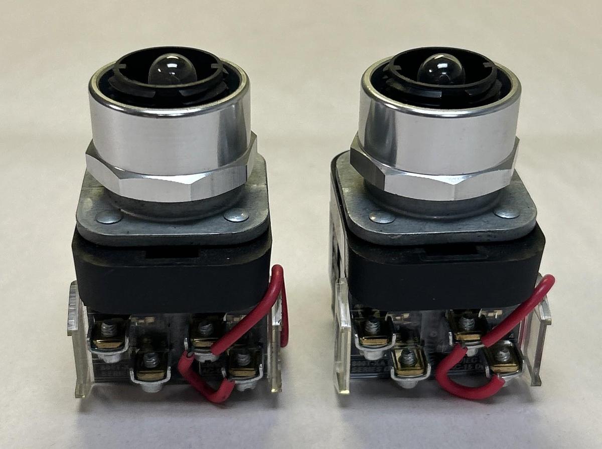 ALLEN BRADLEY,800T-PT16,PUSH BUTTON LOT OF 2 NOS
