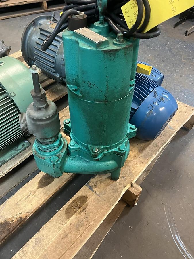 Used FE MYERS,WHR10-21C,SEWAGE PUMP 1HP 1PH 230V 2"