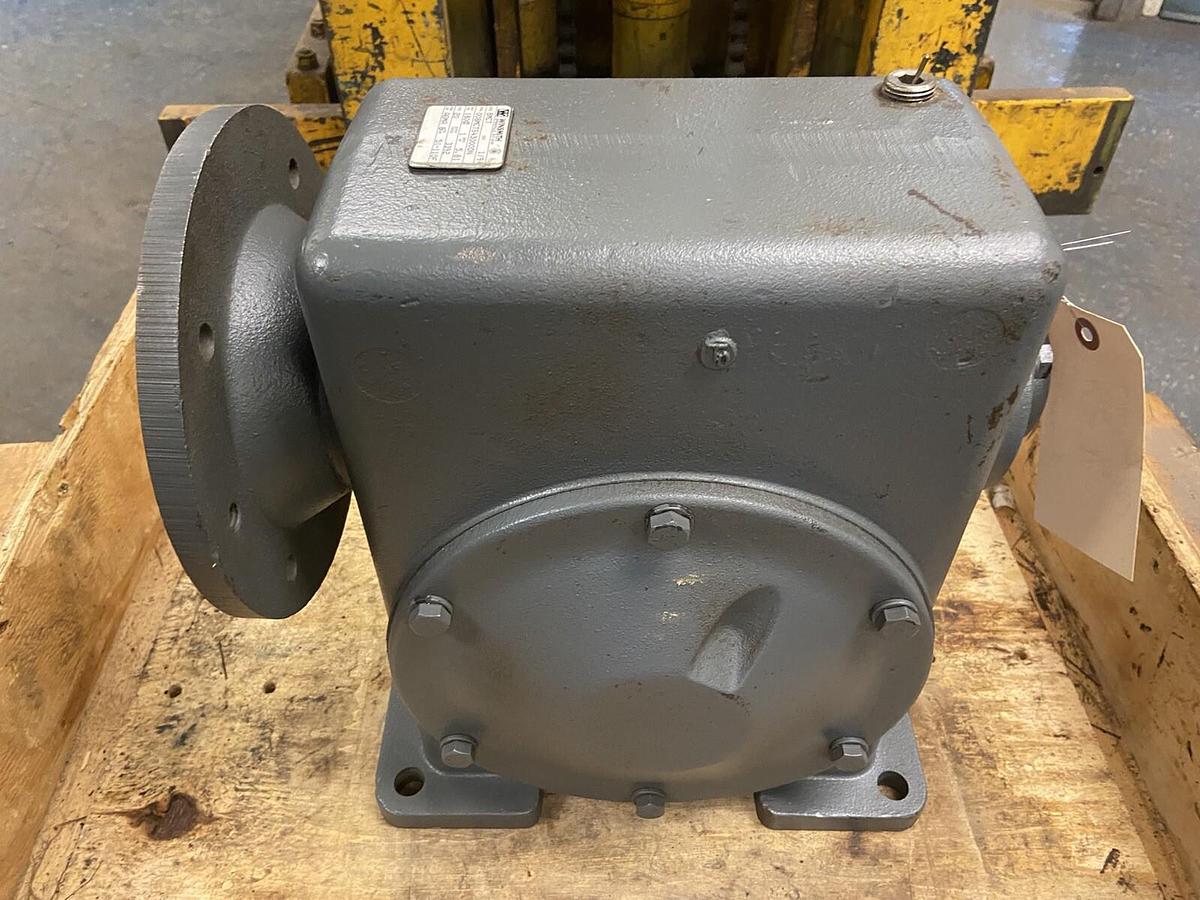 Winsmith,8MCTS43000DN 8MCT,Right Angle GearBox Ratio 20:1