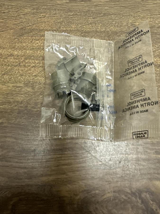 Used Amphenol,3106B-14S, Connector 10/85