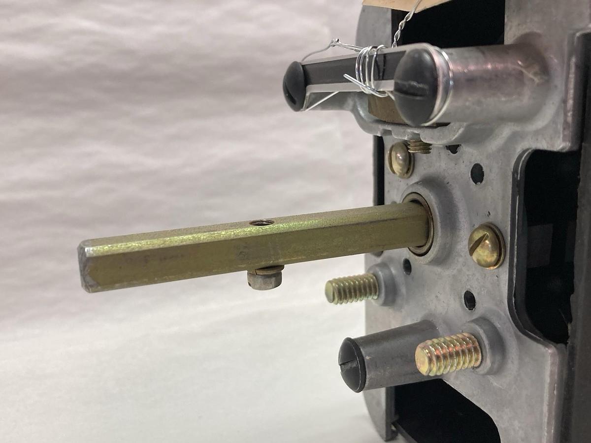 Used General Electric,SB9BB211SUM2Y,Type SB-1 Switch