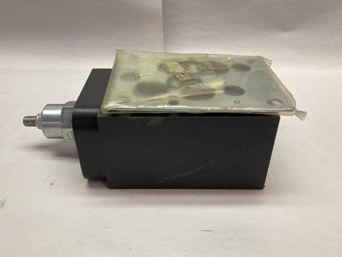 Sun Hydraulics,BKP/S 1GJ4-A2,Valve Block