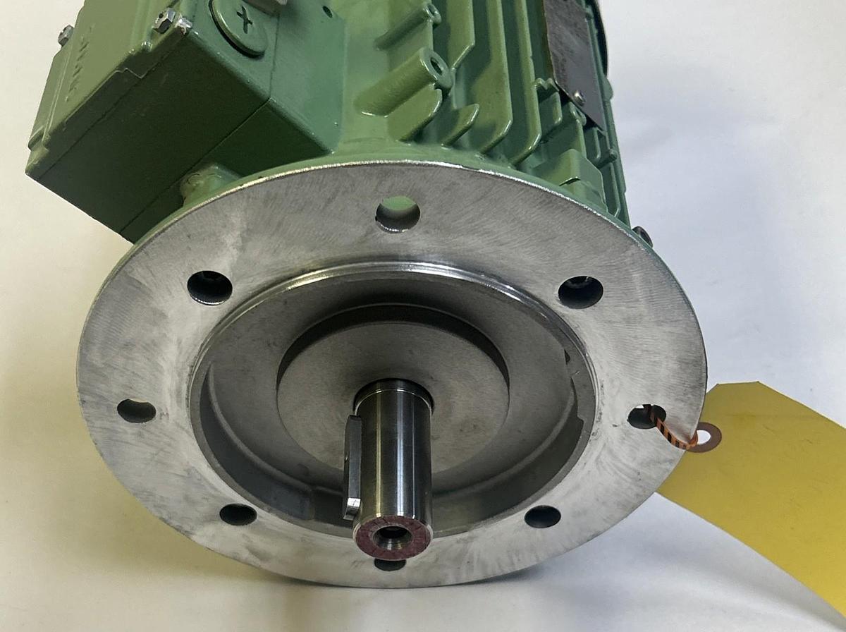 Used SIEMENS,1LA70904AA91-Z,MOTOR 1.3KW 1.75HP 1715RPM 460V
