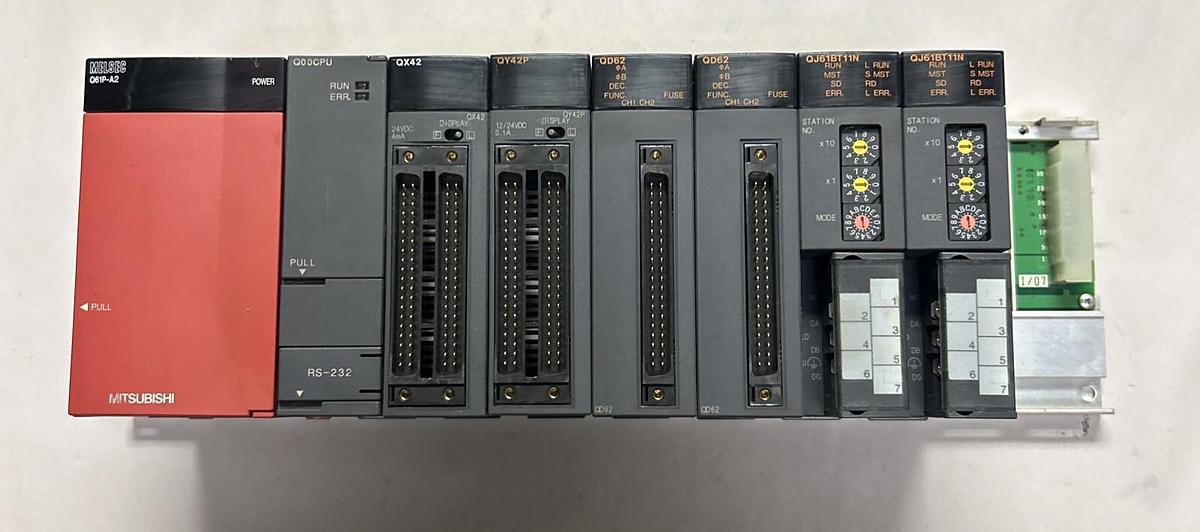 Used MITSUBISHI,Q61P-A2 Q00CPU QX42 QY42P QD62 QJ61BT11N,PLC SYSTEM