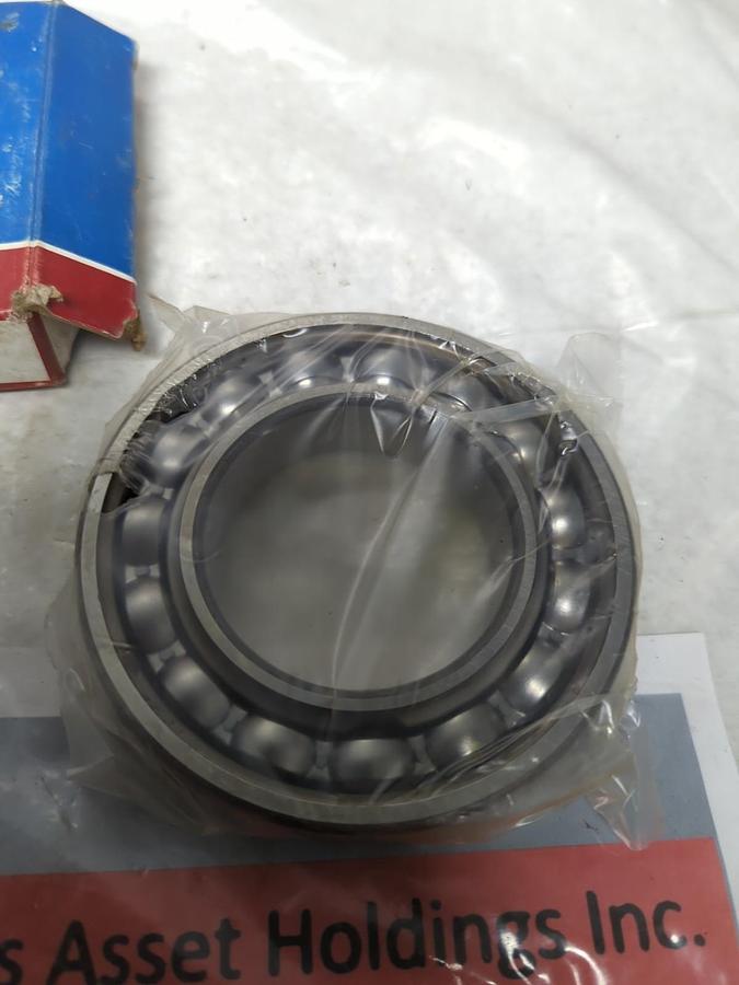 SKF,211,DEEP GROOVE BALL BEARING NOS